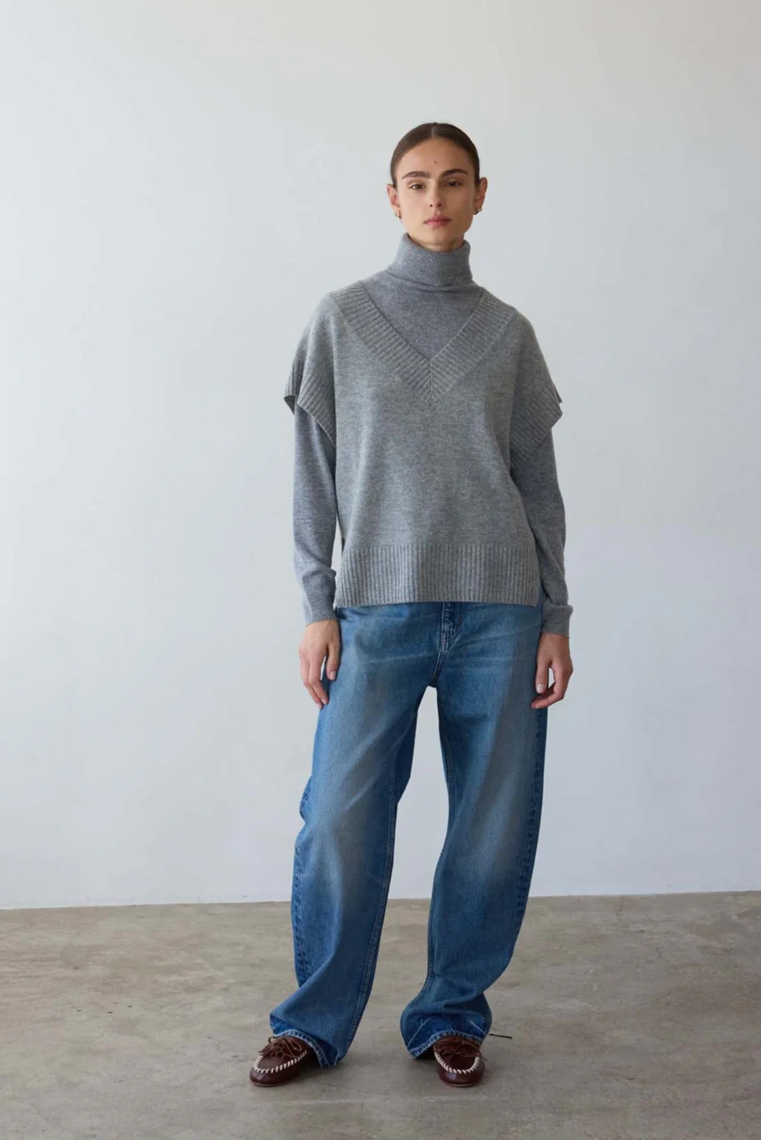 Jamie Haller - The Sweater Vest in Heather - Image 13