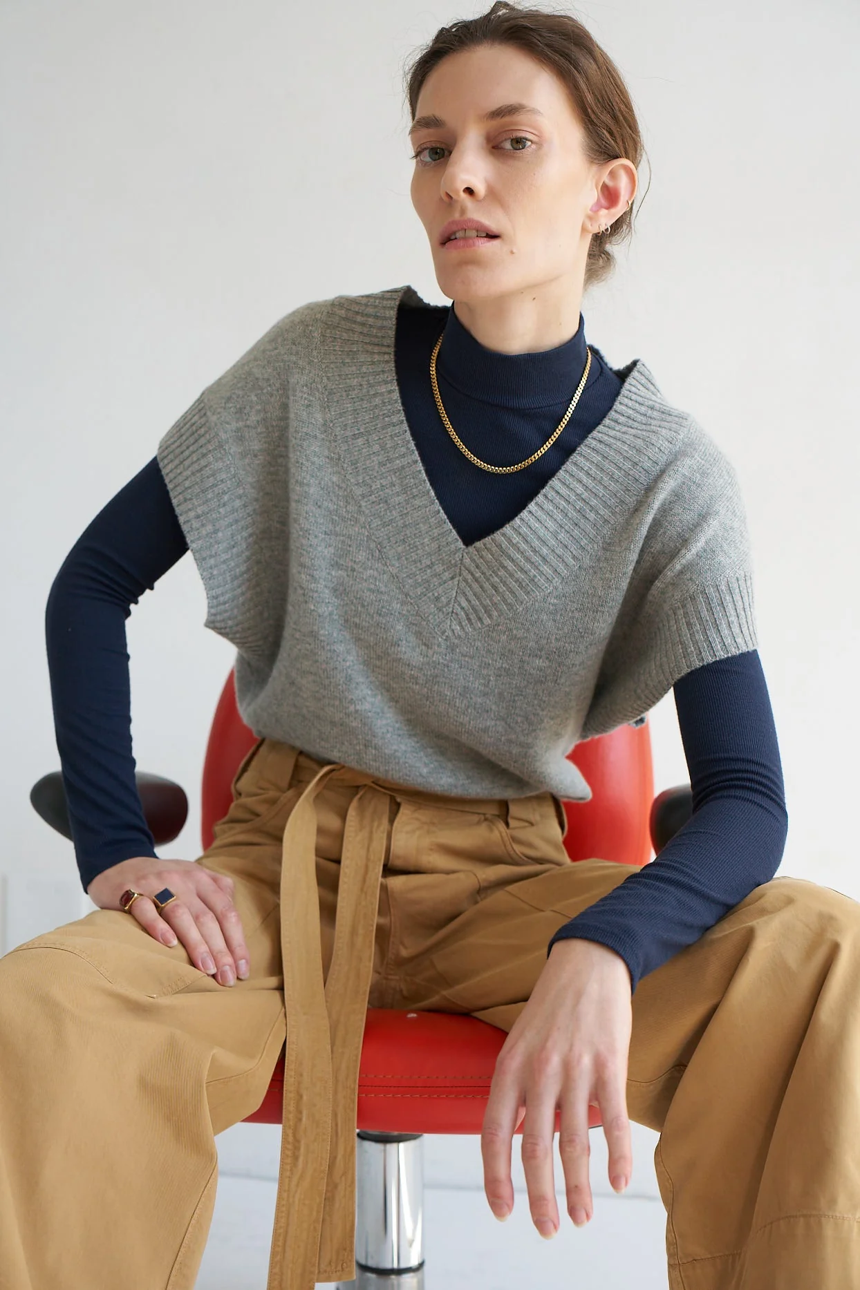 Jamie Haller - The Sweater Vest in Heather - Image 8