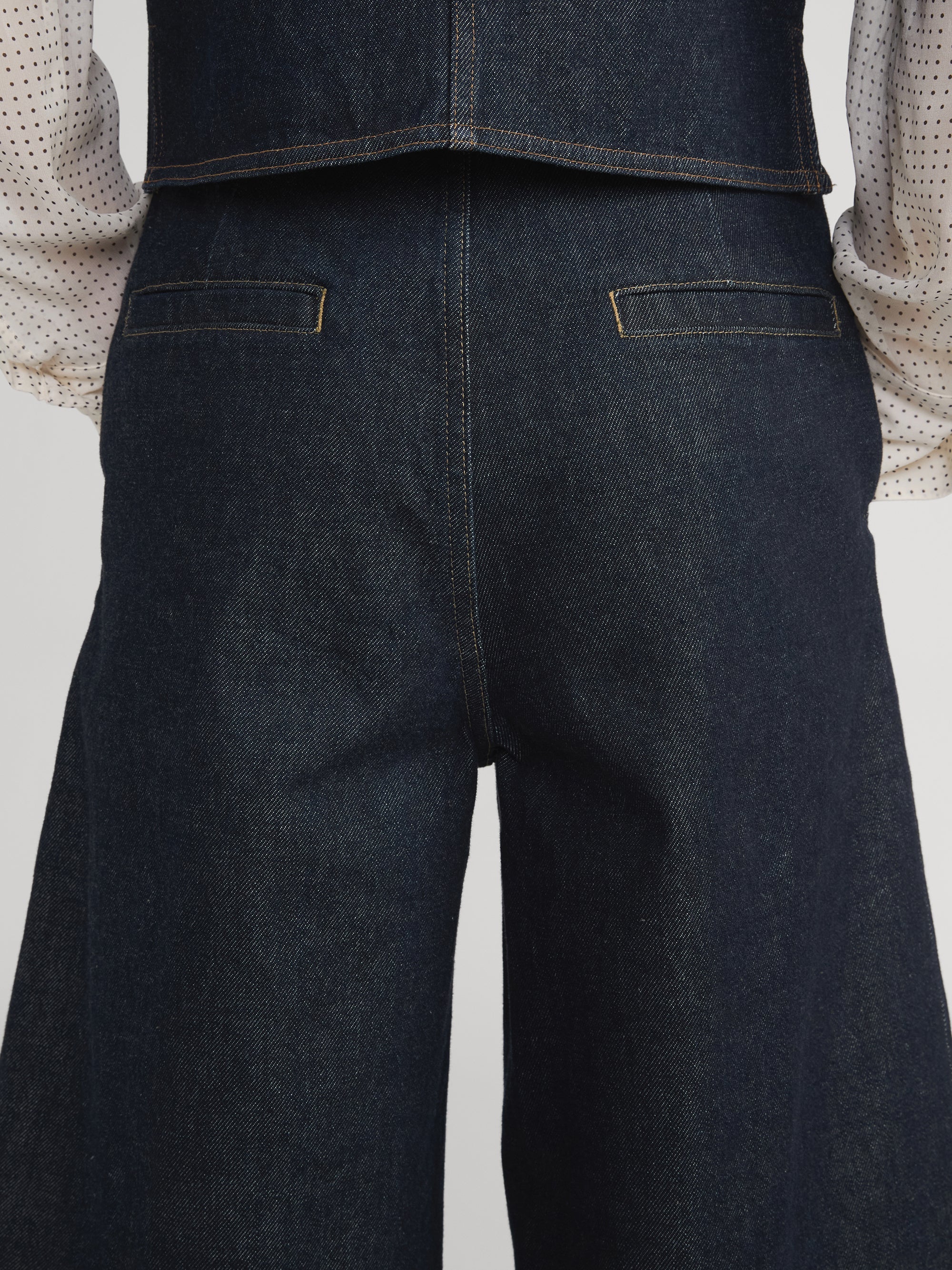 FRAME - The Tailored Short - Image 4