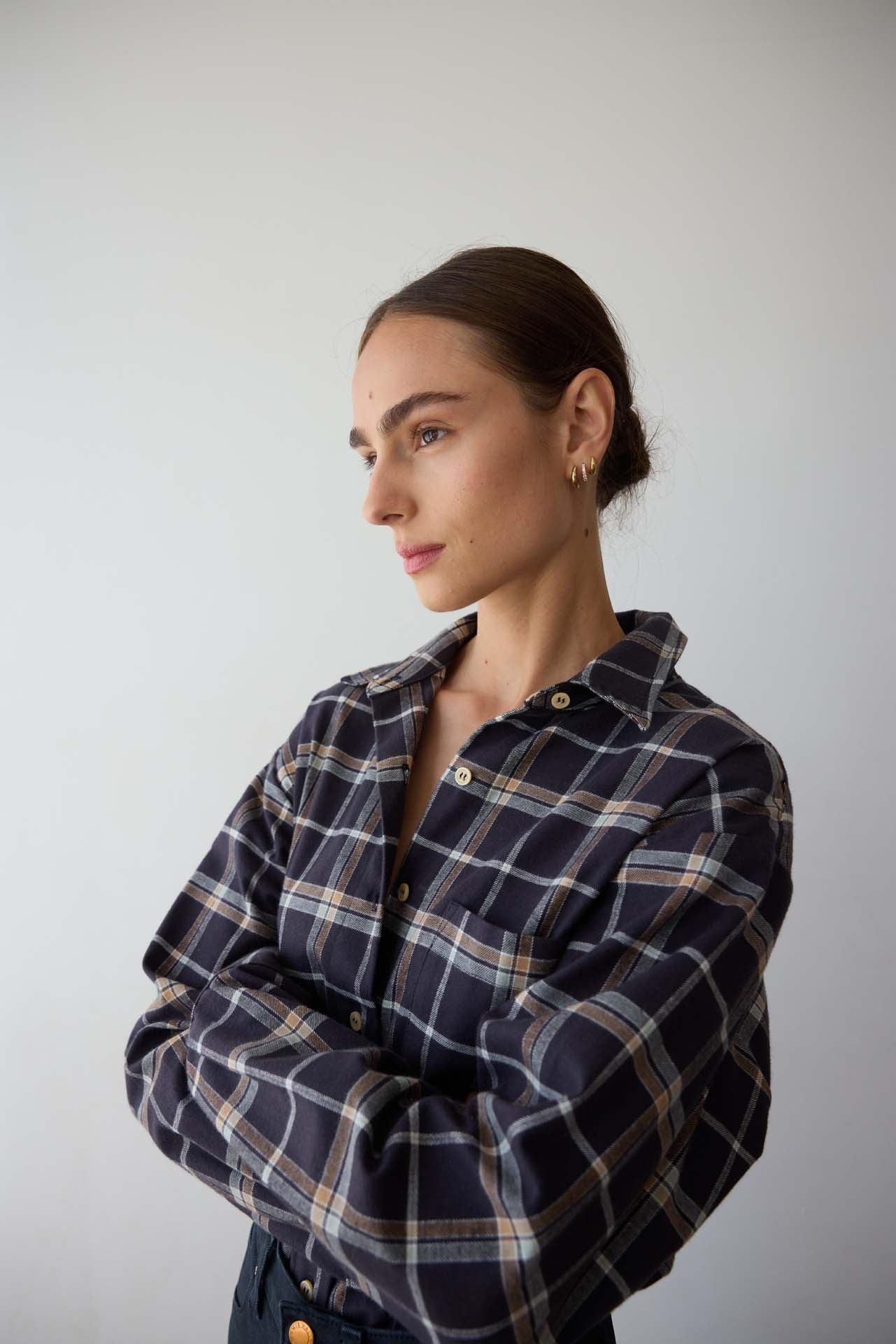 Jamie Haller - The Weekend Shirt in Charcoal Plaid - Image 3