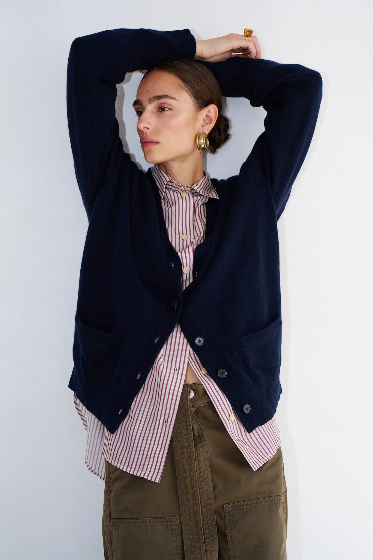 Jamie Haller - The Welt Pocket Cashmere Cardigan in Navy