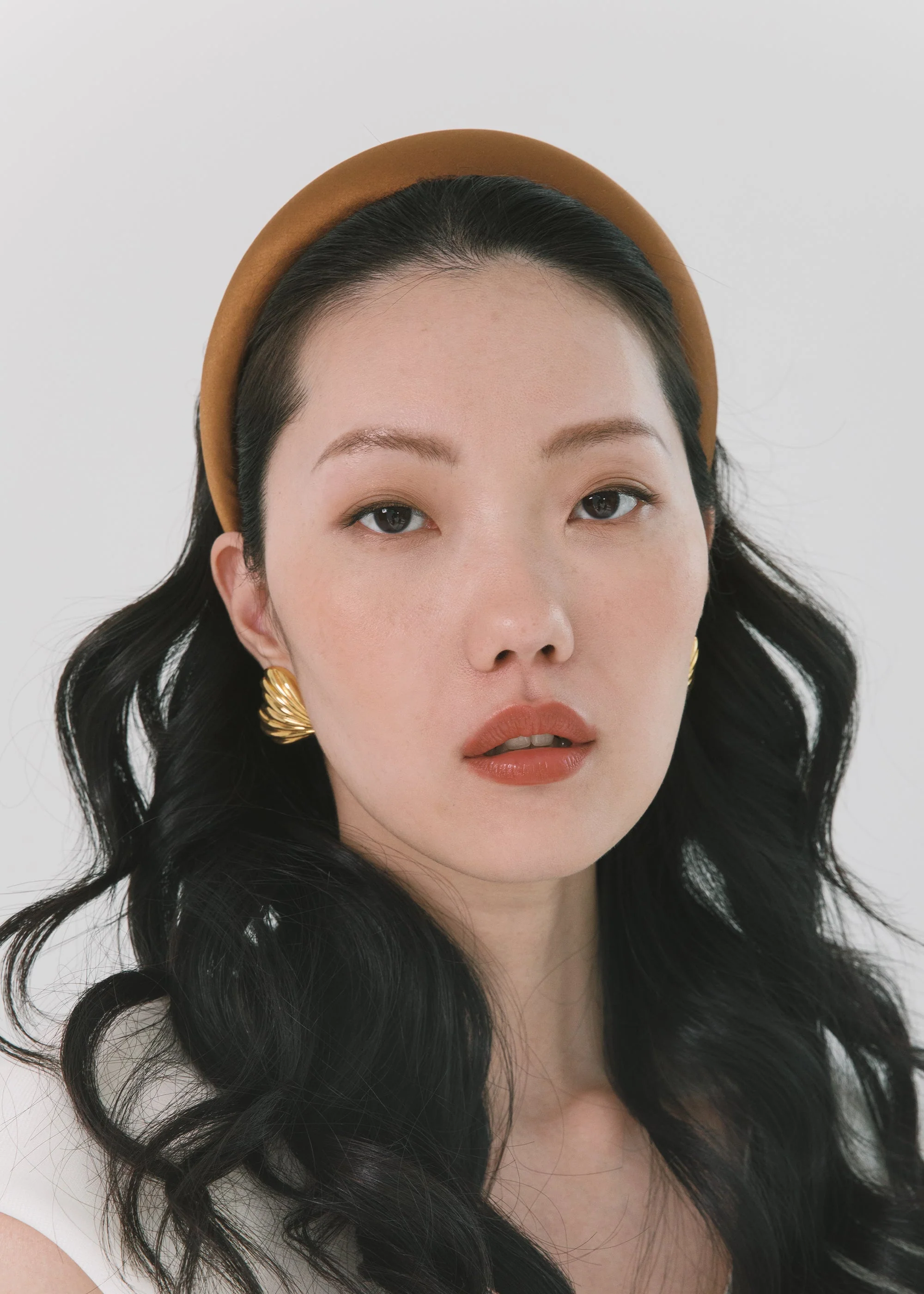 Jennifer Behr - Tori Headband in Satin - Image 3