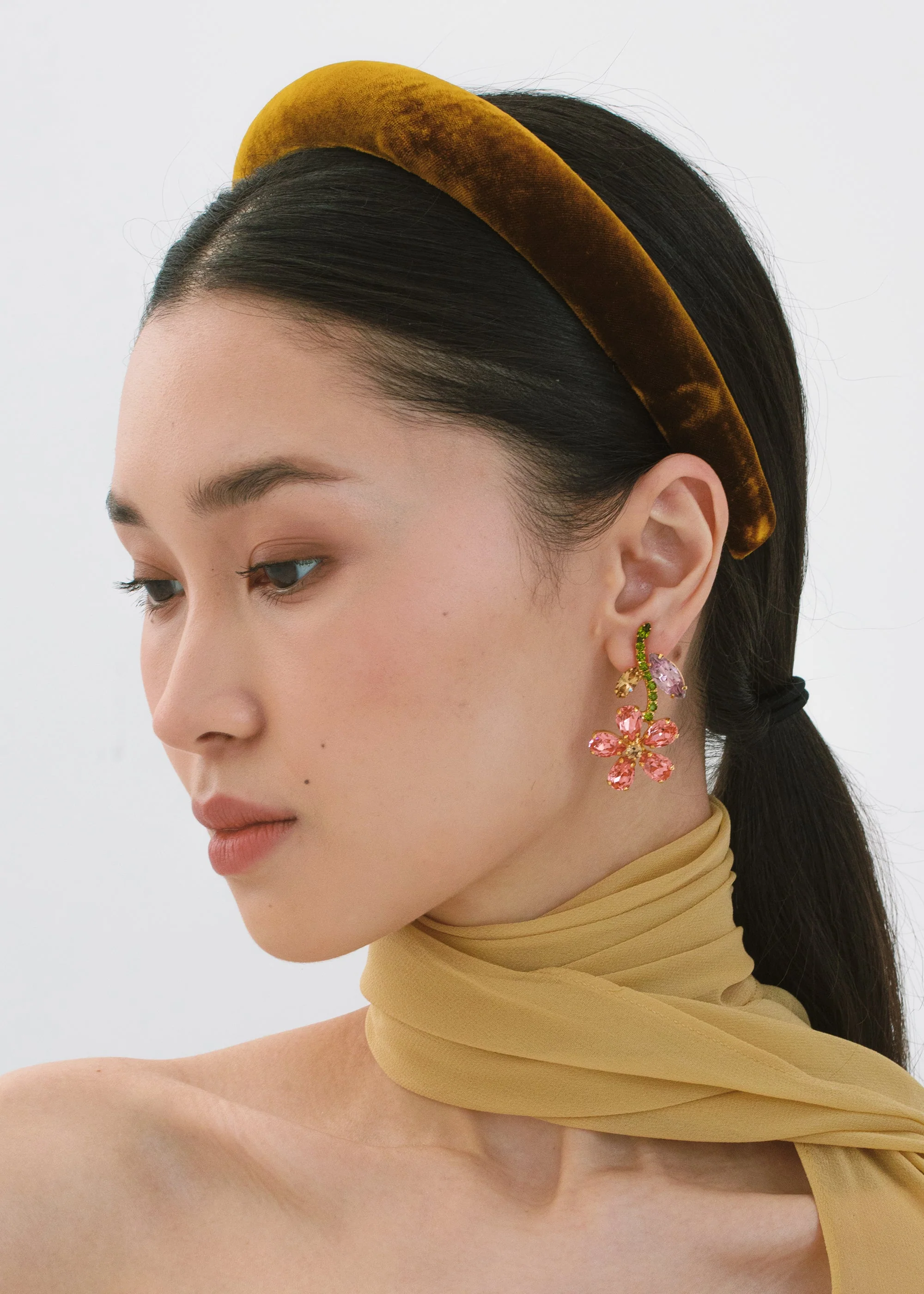 Jennifer Behr - Tori Headband in Velvet - Image 3