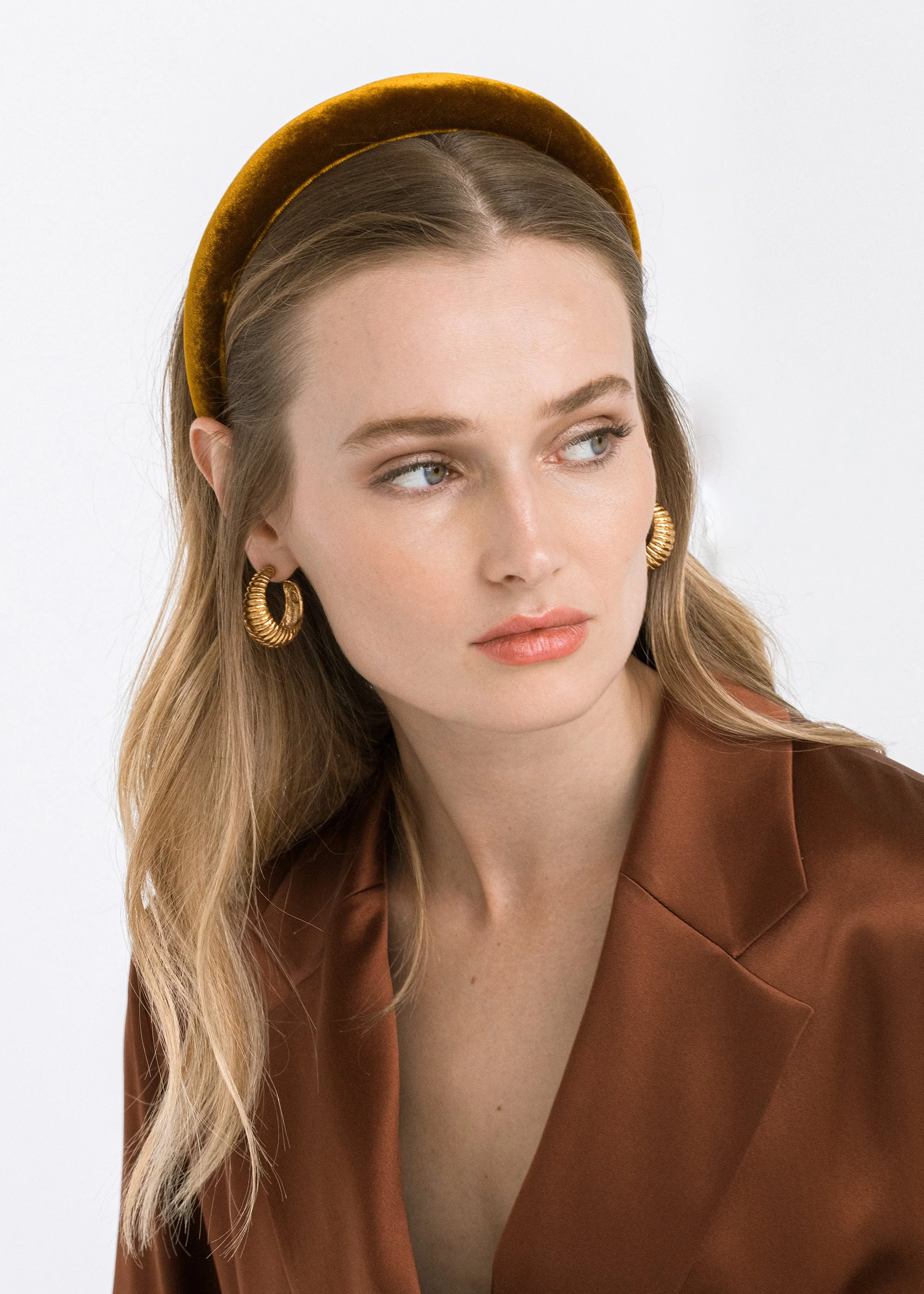 Jennifer Behr - Tori Headband in Velvet - Image 4