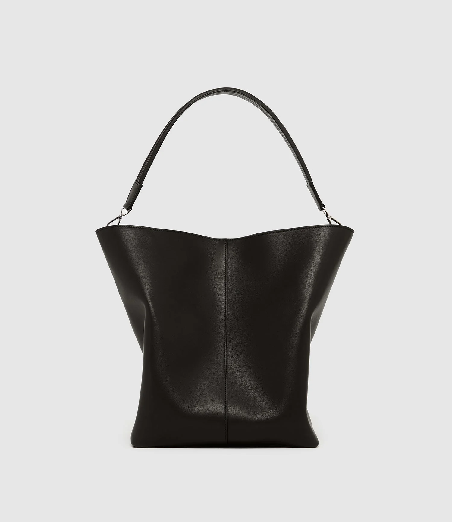 Metier - Twist 26 Supple Calfskin Black