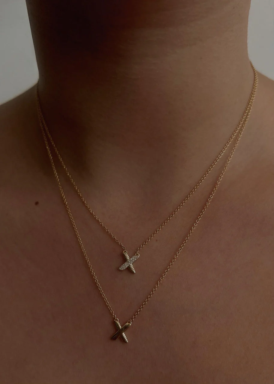 Kinn - Two Toned Eternal Bond X Diamond Necklace - Image 4