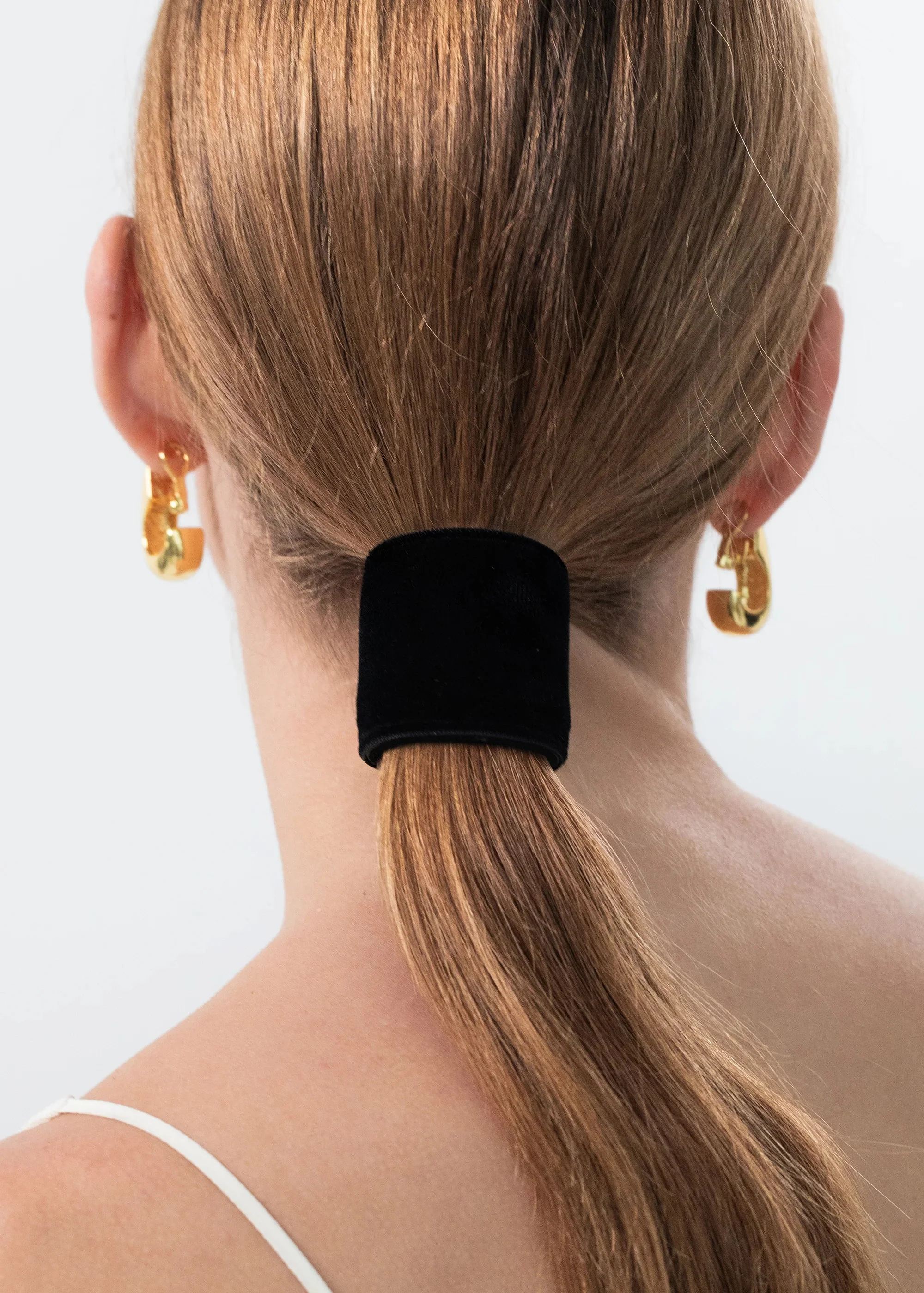 Jennifer Behr - Velvet Ponywrap - Image 2