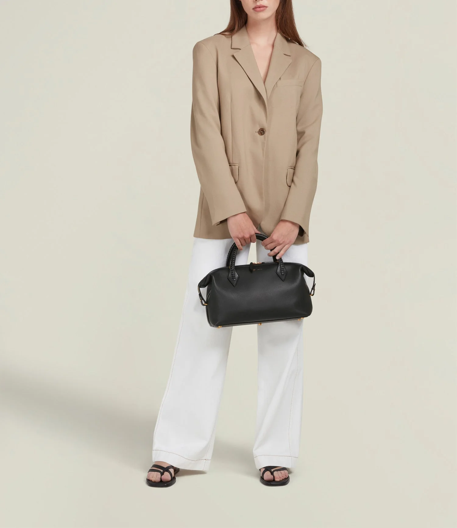 Metier - Vérité City Small Smooth Calfskin Black - Image 2