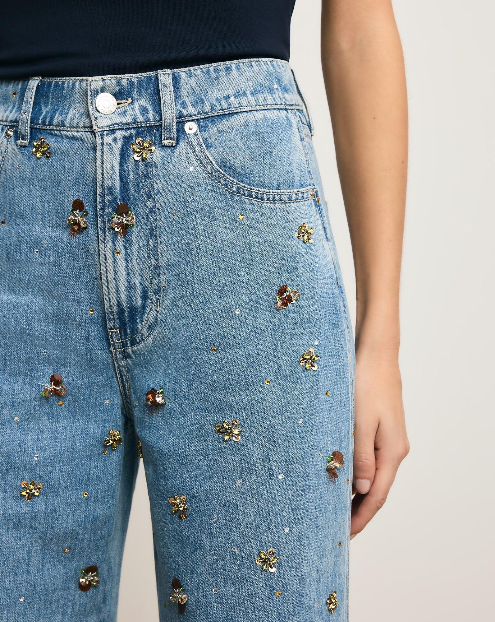 Veronica Beard - Kasey Embellished Wide - Leg Jean - Image 5