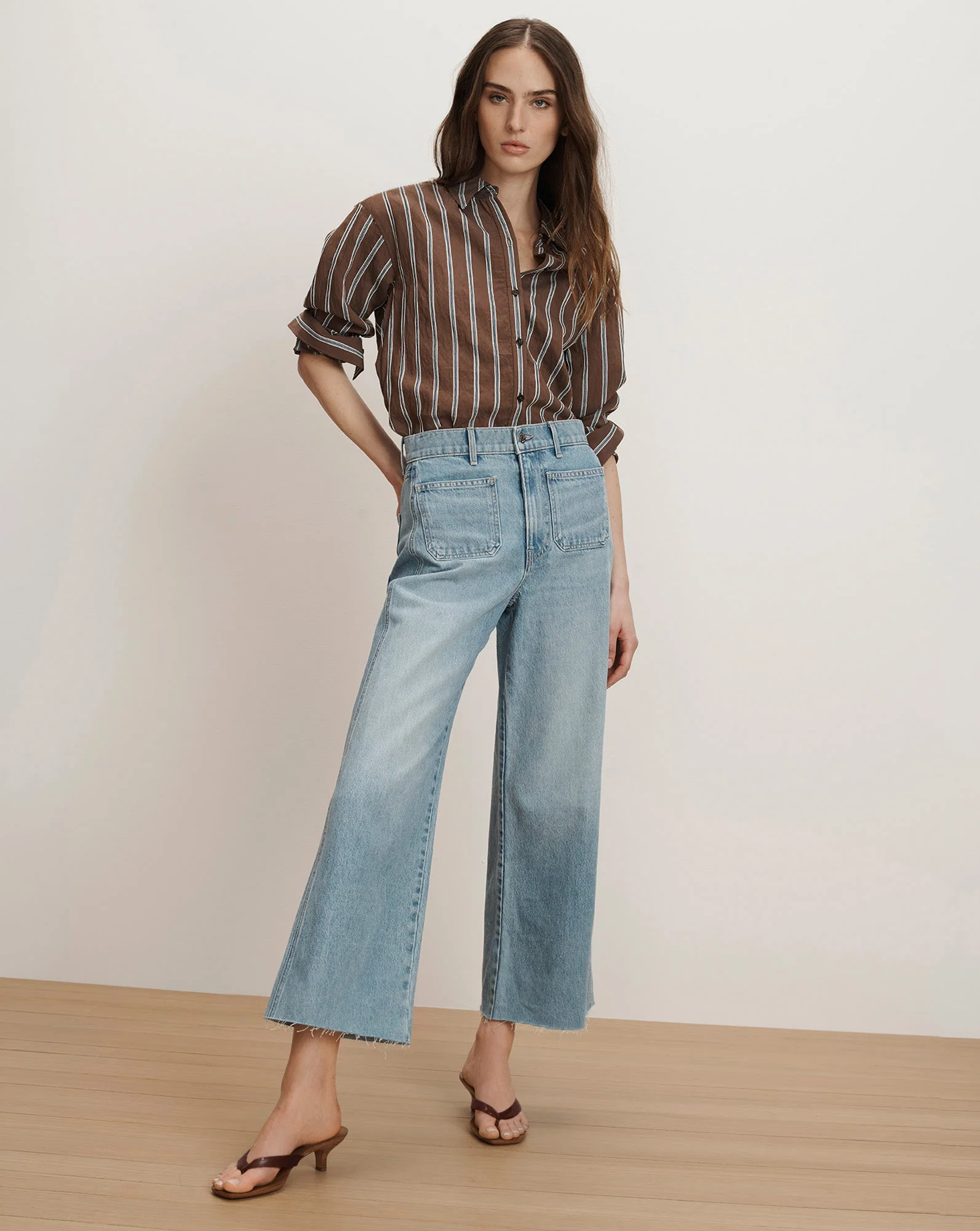 Veronica Beard - Taylor Cropped Patch - Pocket Wide - Leg Jean