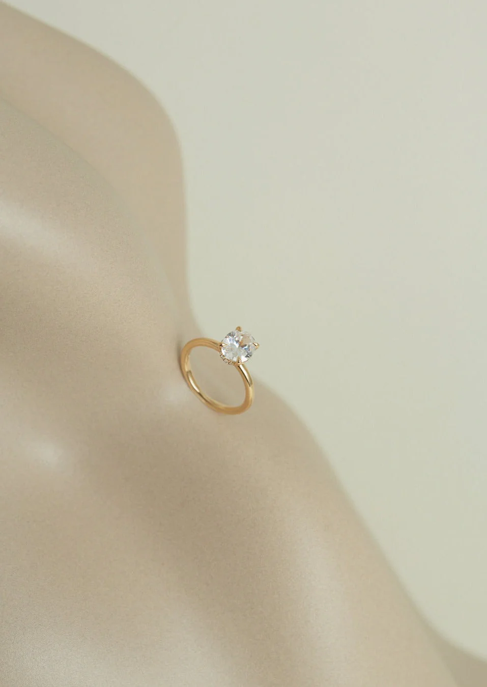 Kinn - Victoria Oval Ring Lab Diamond - Image 4