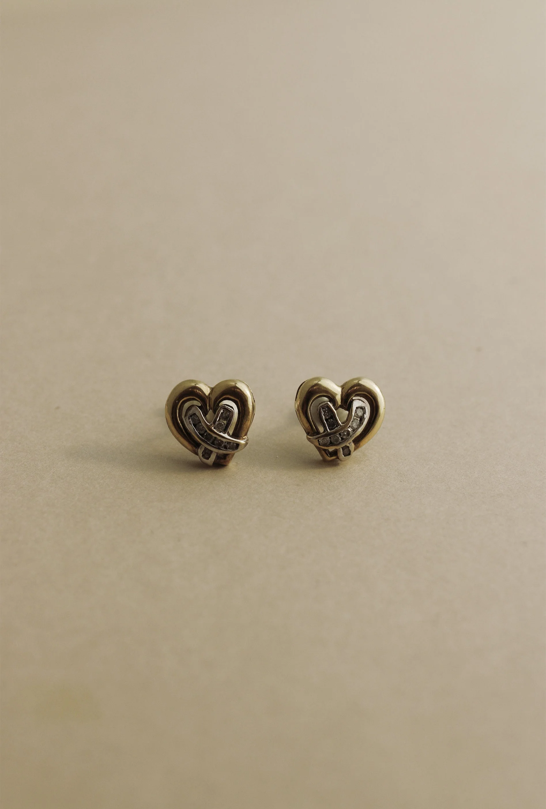 Kinn - Vintage 10K Gold & Diamond X Heart Earrings