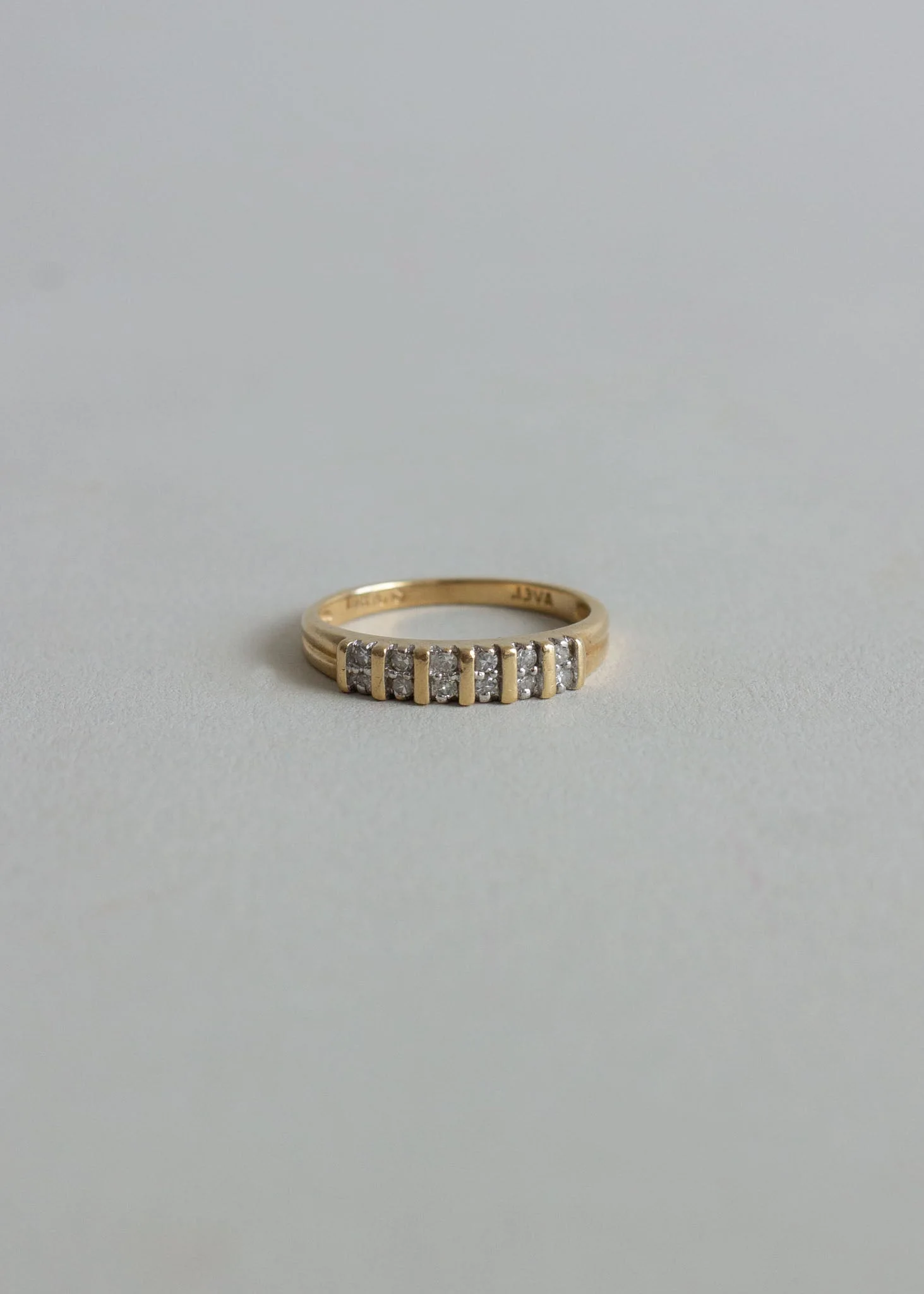 Kinn - Vintage Art Deco Round Diamond Ring