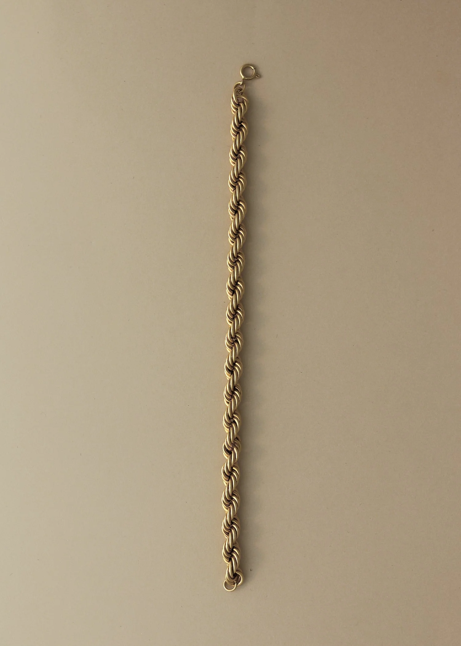 Kinn - Vintage Gold Rope Twist Bracelet - Image 2