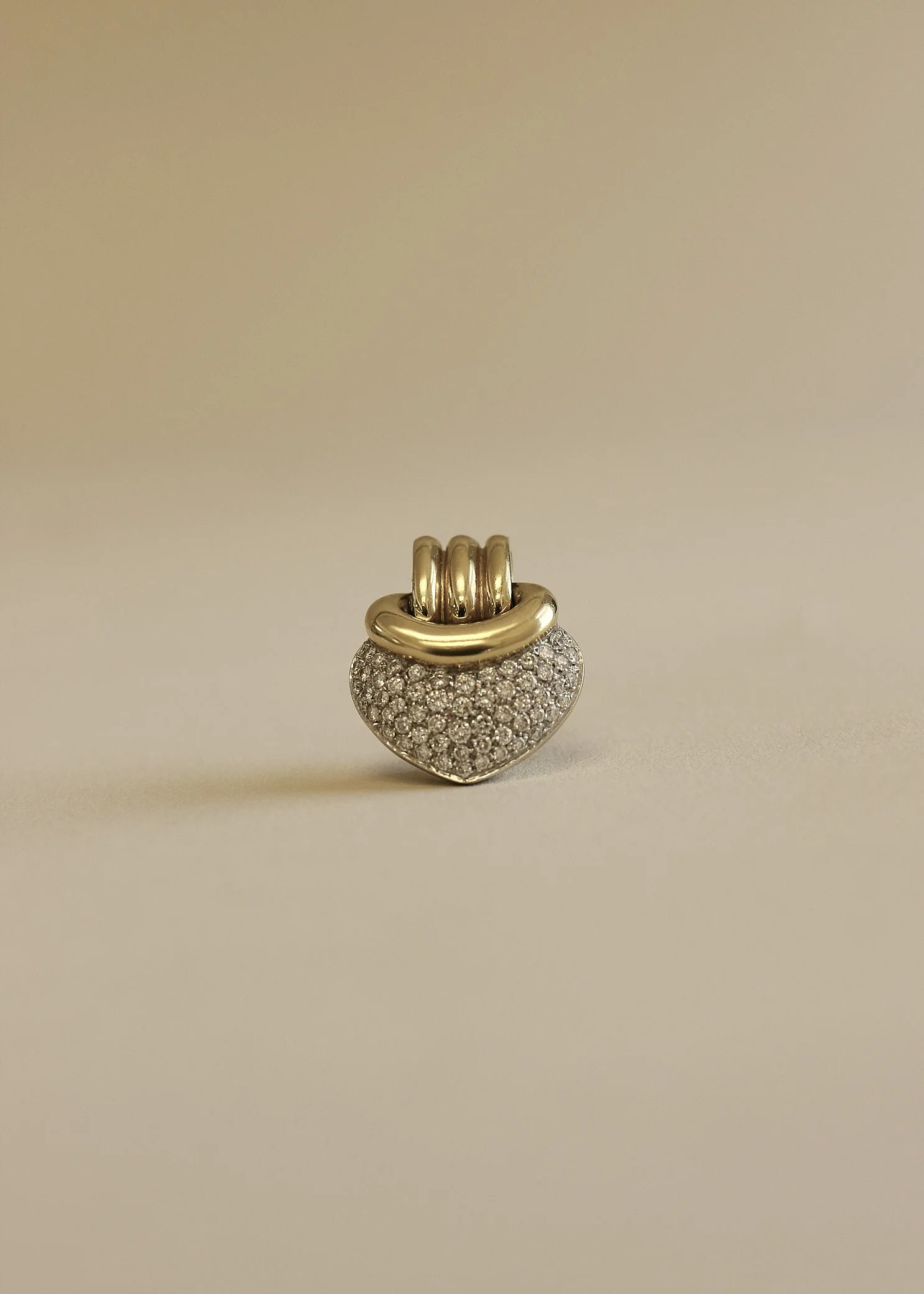 Kinn - Vintage Heart Bold Pavé Pendant 18K