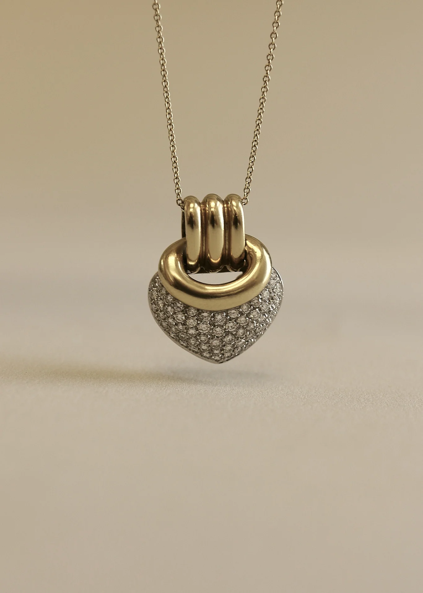 Kinn - Vintage Heart Bold Pavé Pendant 18K - Image 3