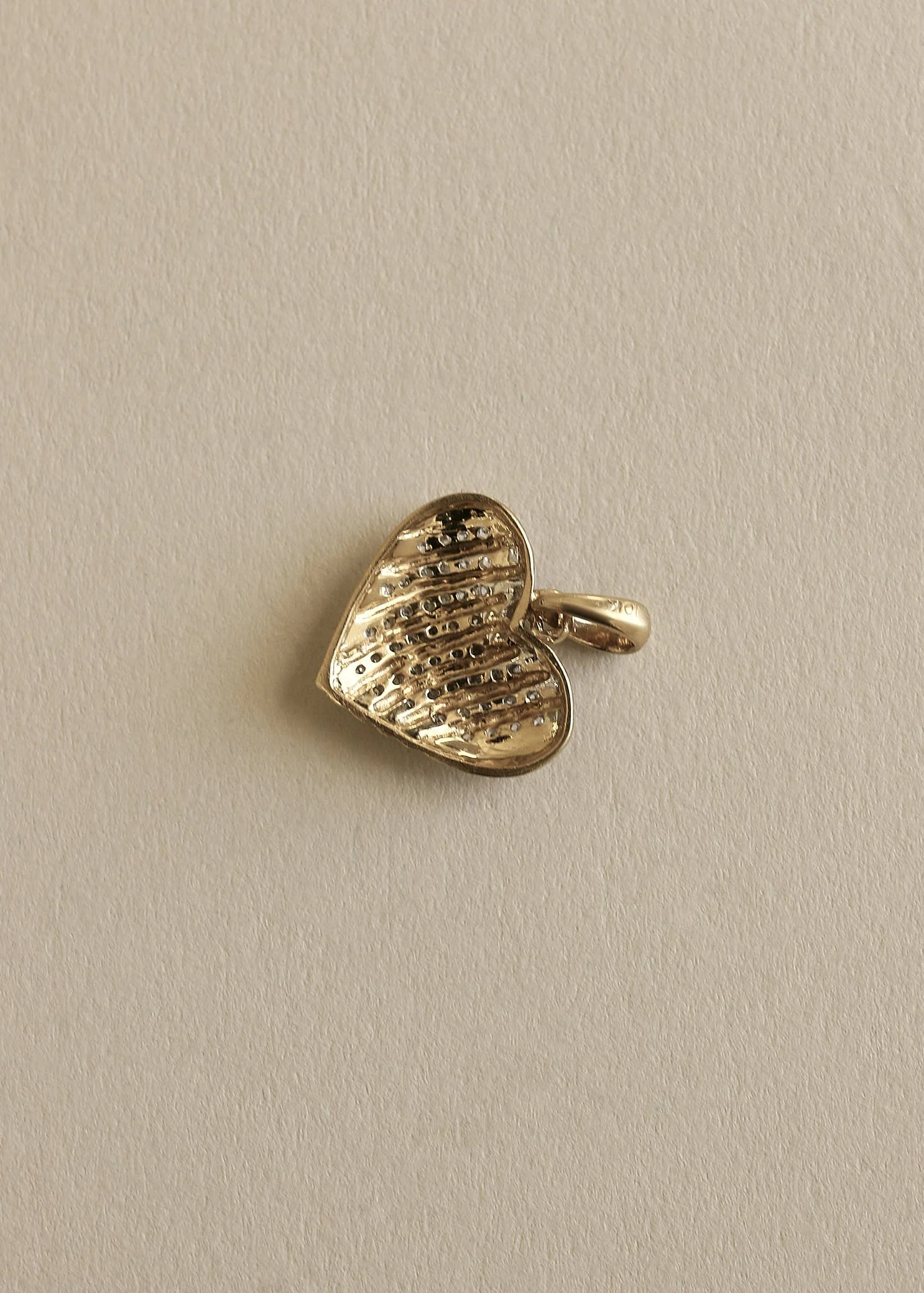 Kinn - Vintage Heart Line Diamond Pendant 10K - Image 6