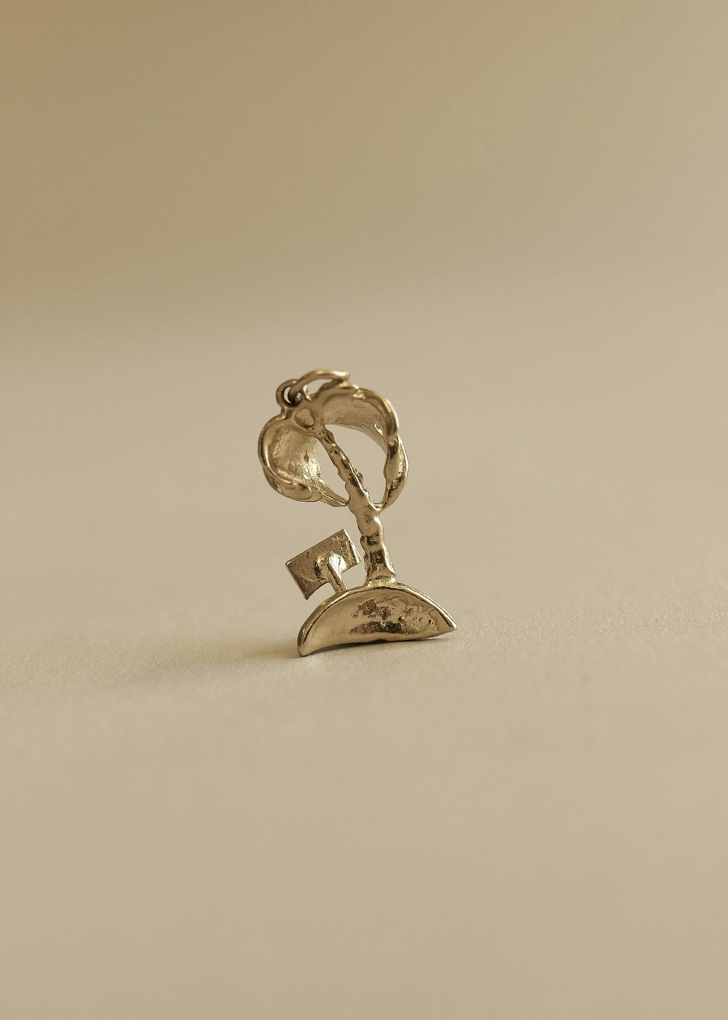 Kinn - Vintage Palm Tree Pendant 14k - Image 4
