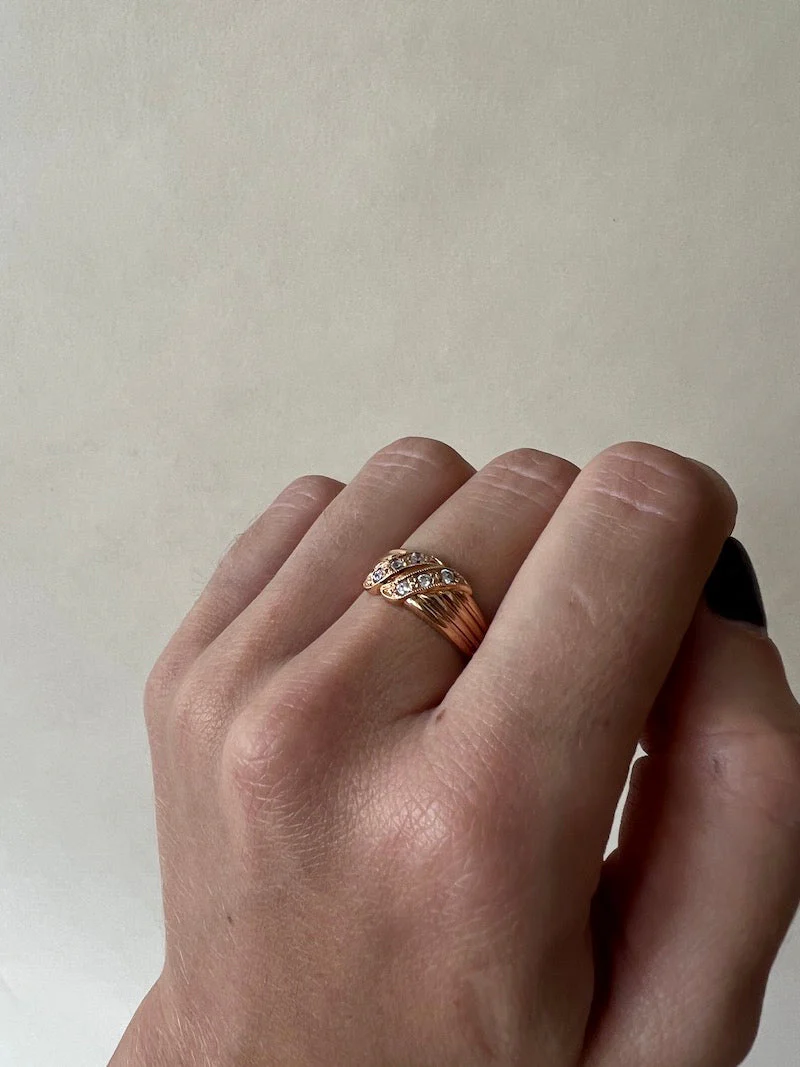 Kinn - Vintage Twist Cubic Zirconia Ring - Image 2