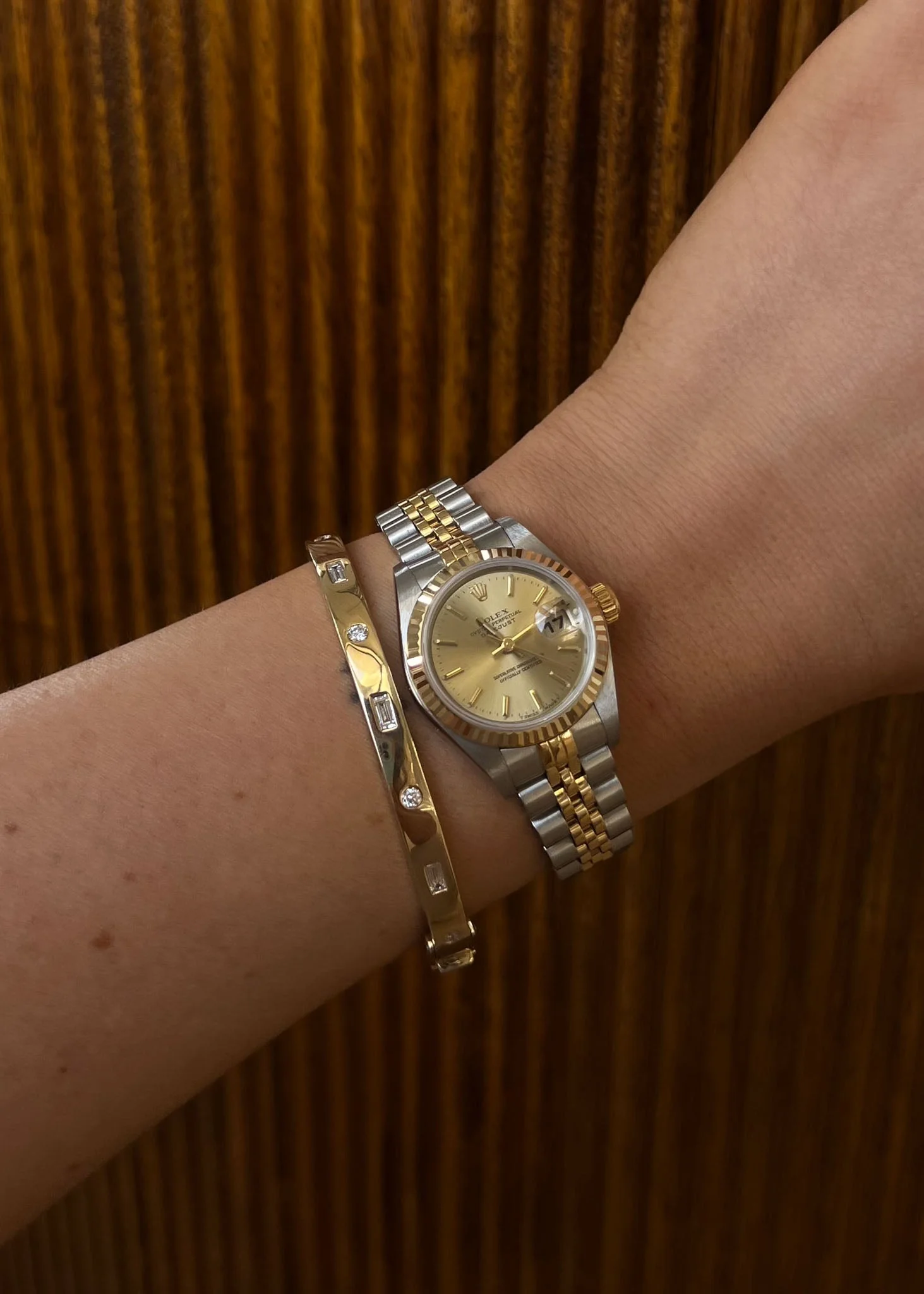 Kinn - Vintage Rolex Datejust 69173 Champagne Dial Ladies Watch