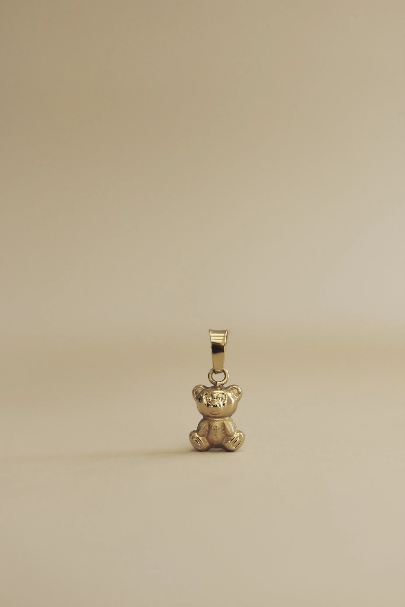 Kinn - Vintage Teddy Bear Pendant