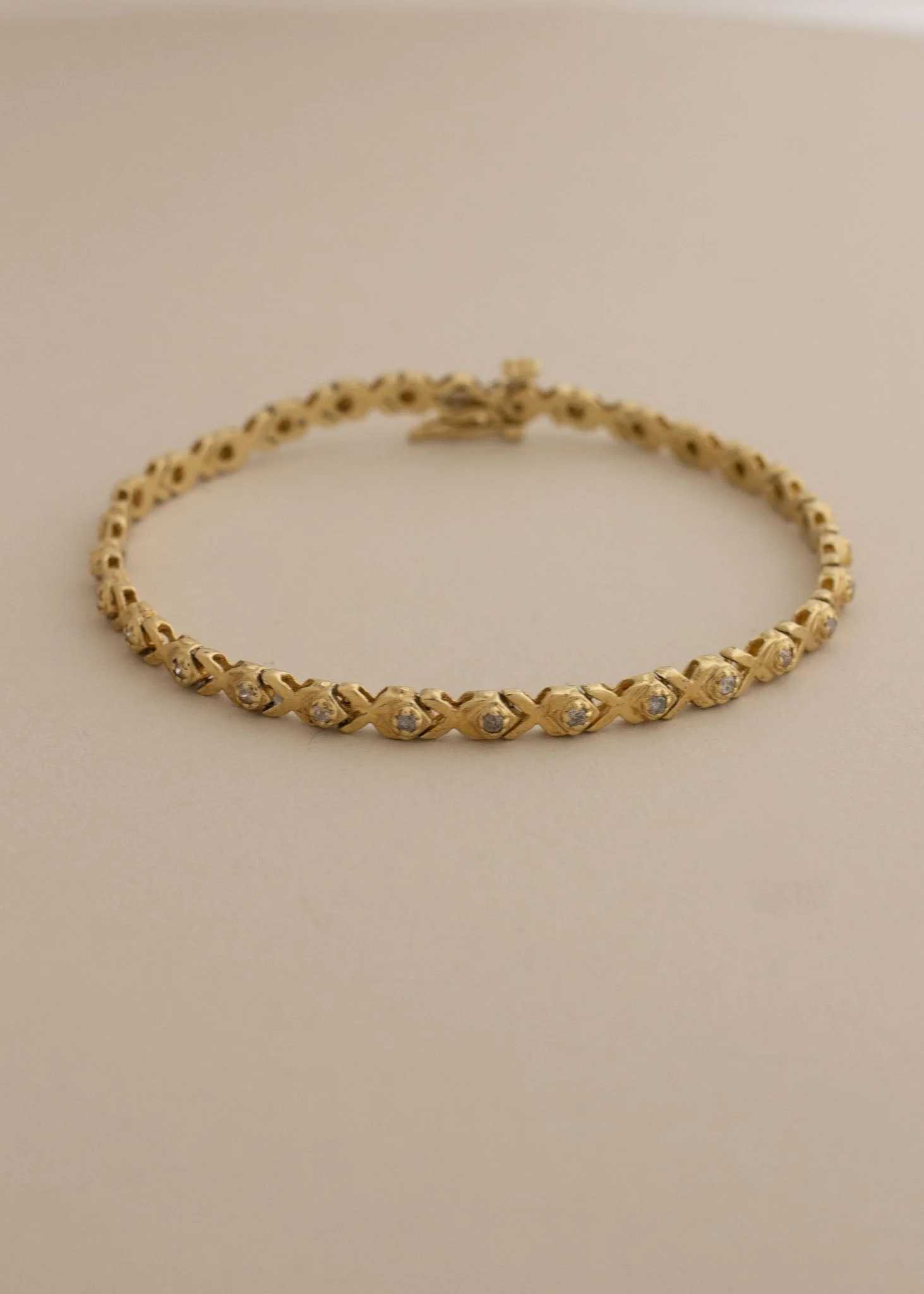Kinn - Vintage XO Tennis Bracelet