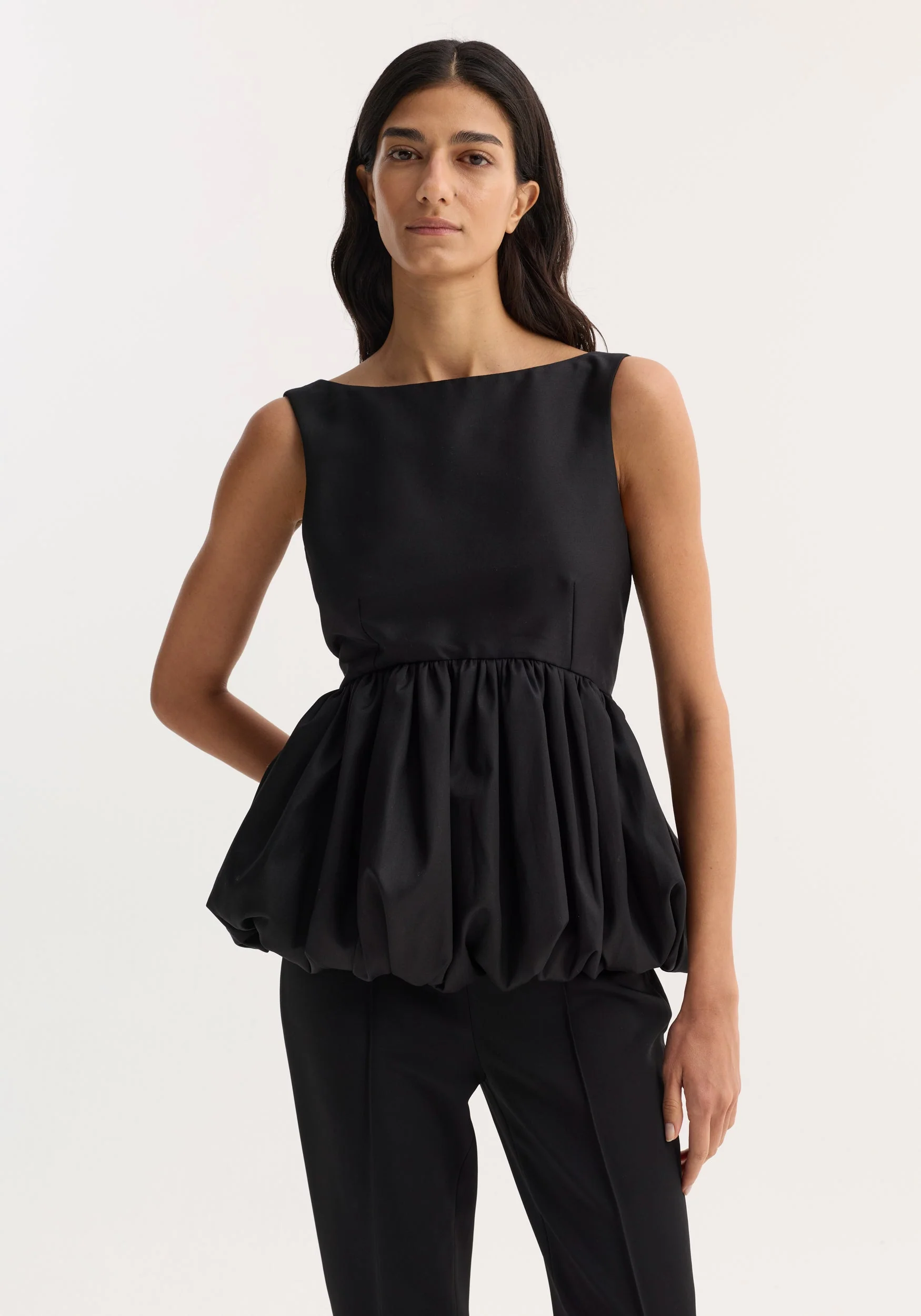 ROHE - Voluminous boat - neck top | black - Image 2