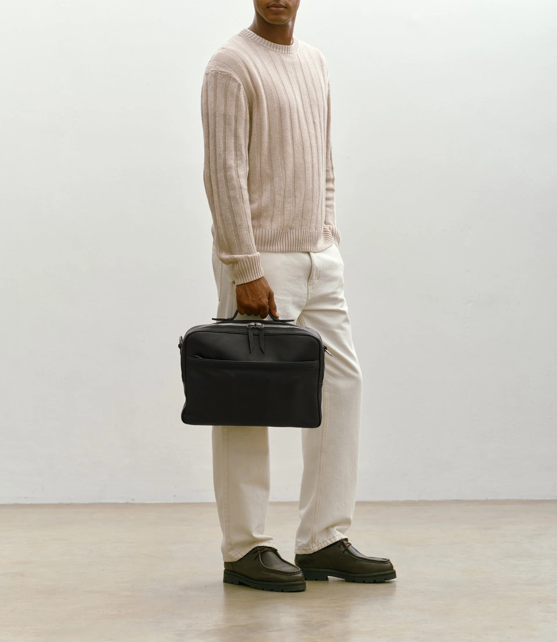 Metier - Wanderer Slim Briefcase Buffalo Black - Image 5
