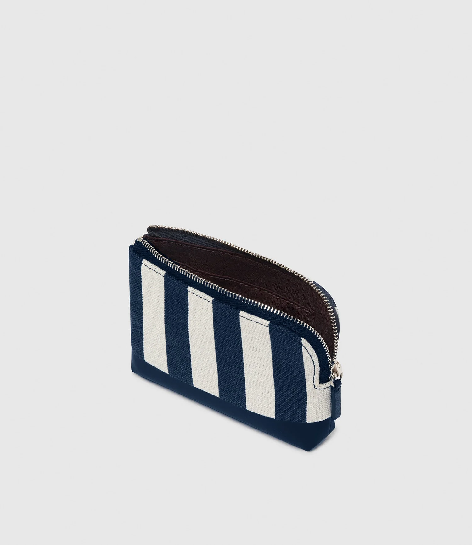 Metier - Westman Atelier By Métier Petite Makeup Pouch Jacquard Navy Stripe - Image 3