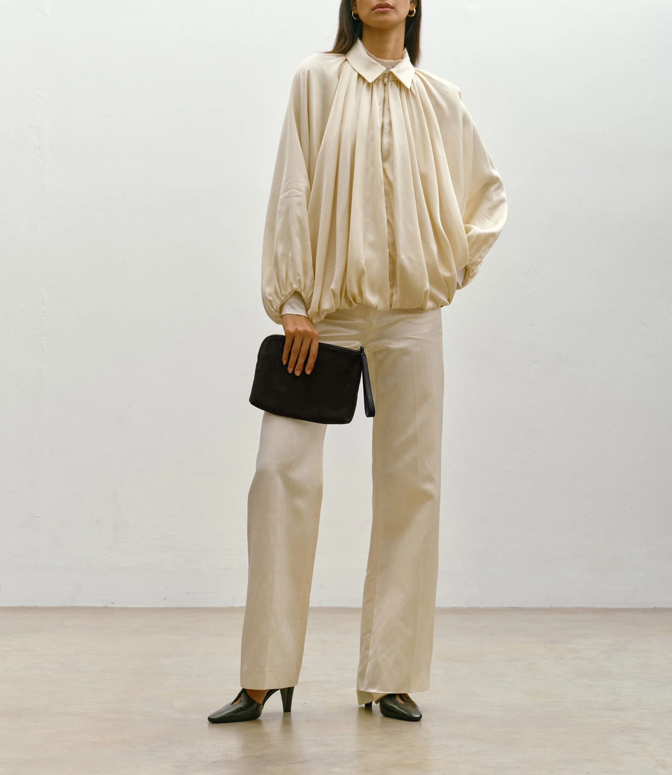 Metier - Wristlet Clutch Nubuck Black with Elvis Black - Image 2